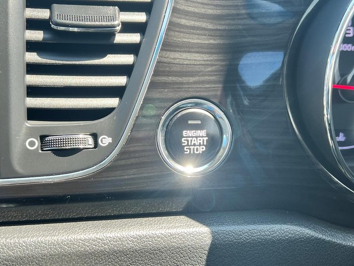 2018 Kia Carnival Platinum