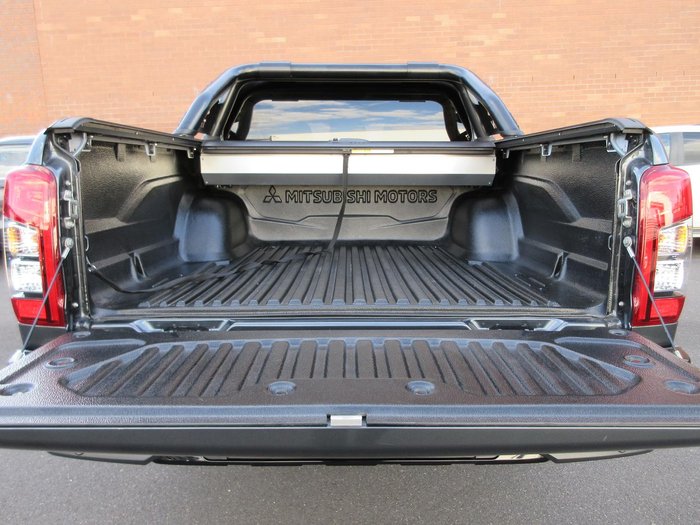 2023 Mitsubishi Triton Xtreme