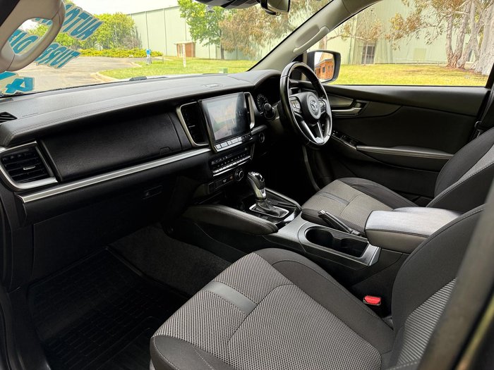 2023 Mazda BT-50 XTR