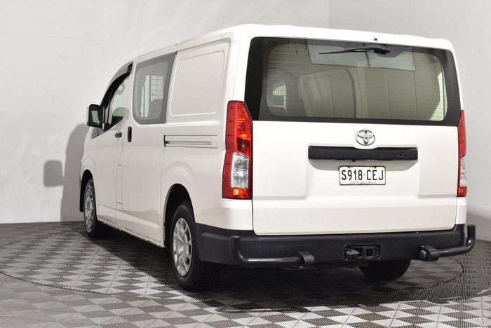 2020 Toyota Hiace