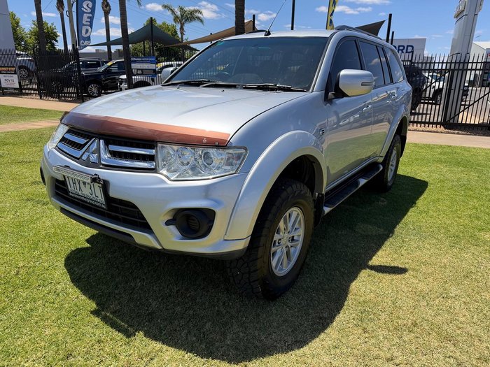 2015 Mitsubishi Challenger