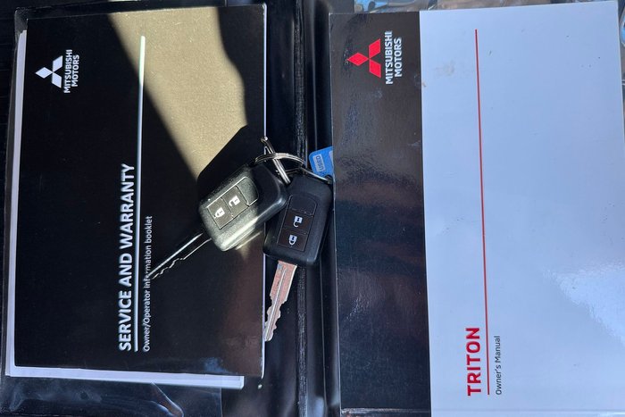 2021 Mitsubishi Triton GLX+ MR MY22 4X4 Dual Range Neptune Blue (587)