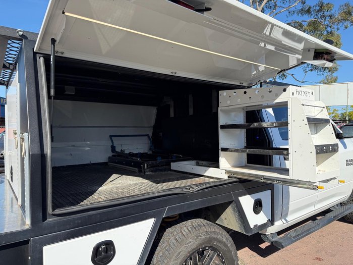 2020 RAM 1500 Express DS MY20 4X4 Dual Range Bright White