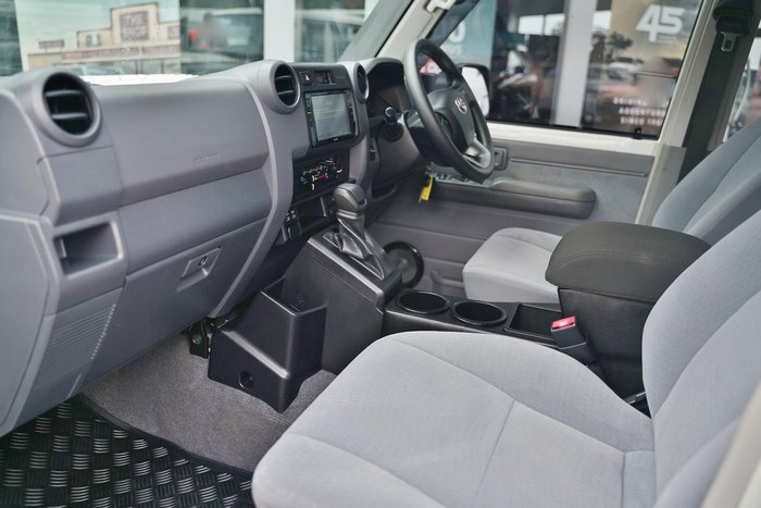 2023 Toyota Landcruiser GXL