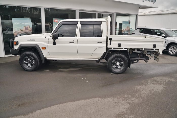 2023 Toyota Landcruiser GXL
