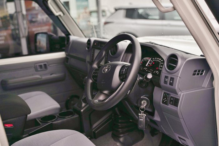 2023 Toyota Landcruiser GXL