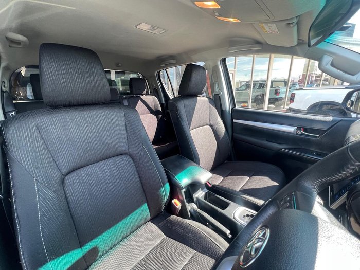 2018 Toyota Hilux SR5