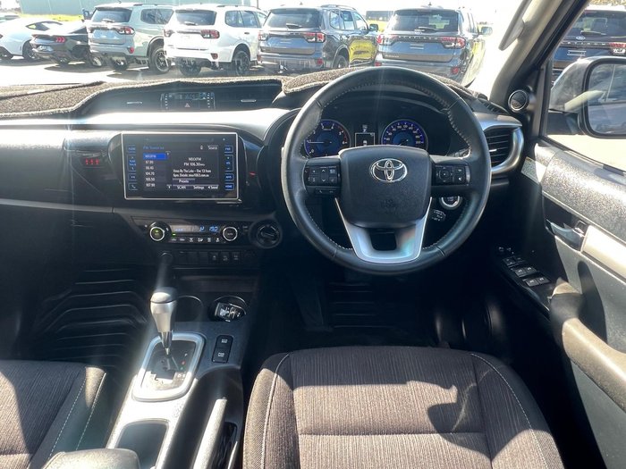 2018 Toyota Hilux SR5