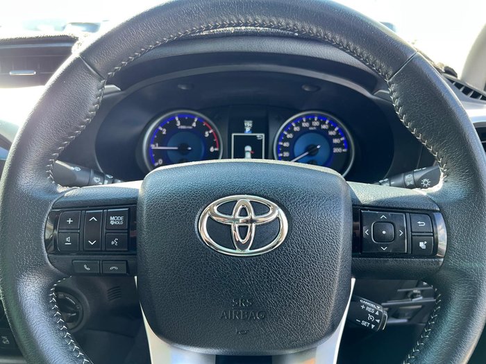 2018 Toyota Hilux SR5 GUN126R 4X4 Dual Range Graphite