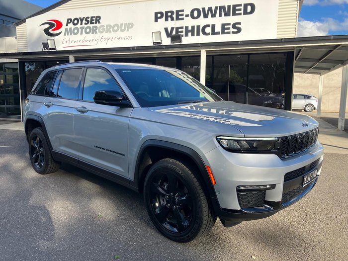 2022 Jeep Grand Cherokee Night Eagle