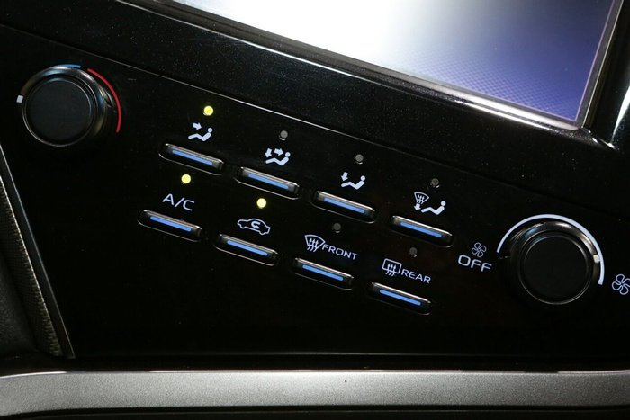 2019 Toyota Camry Ascent