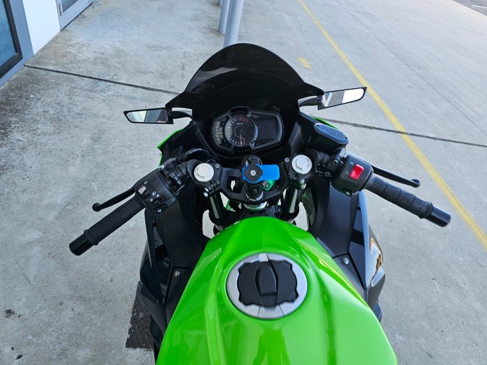 2024 Kawasaki NINJA 400 Green