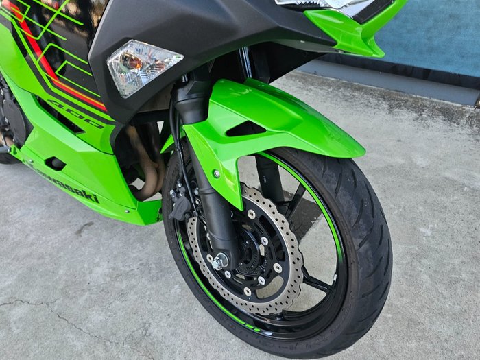 2024 Kawasaki NINJA 400 Green