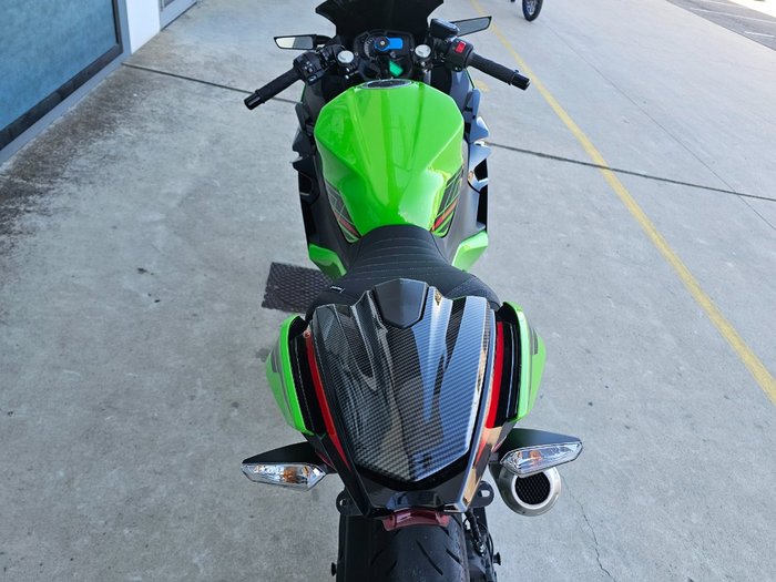 2024 Kawasaki NINJA 400 Green