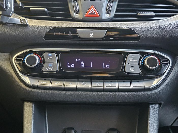 2019 Hyundai i30 N Performance PDe.3 MY19 Engine Red