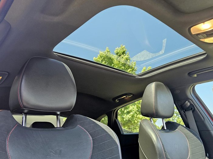 2019 Hyundai i30 N Performance PDe.3 MY19 Engine Red