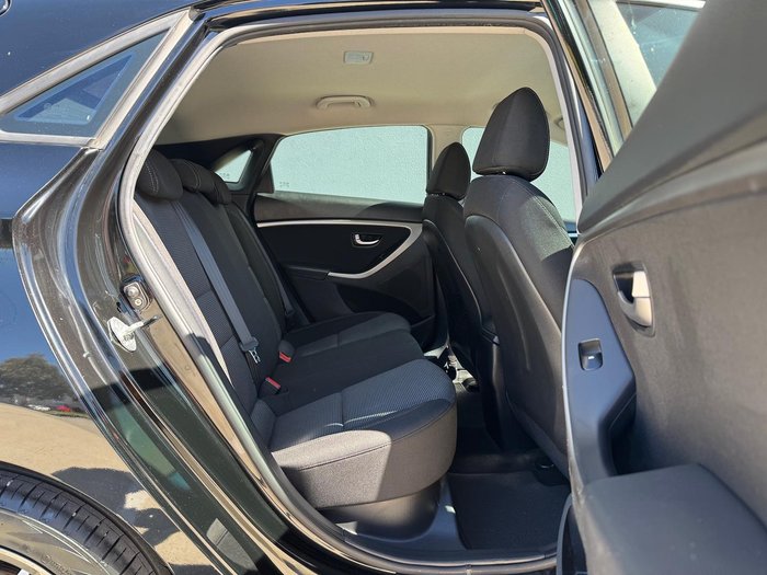 2013 Hyundai i30 Active GD Phantom Black