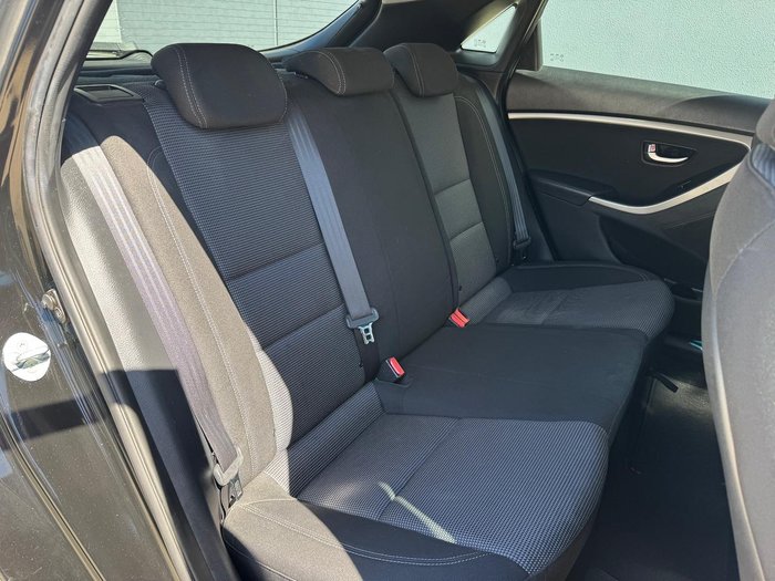 2013 Hyundai i30 Active GD Phantom Black