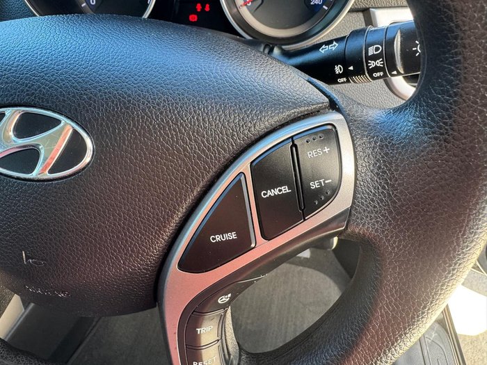 2013 Hyundai i30 Active GD Phantom Black