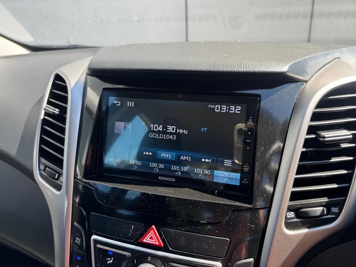 2013 Hyundai i30 Active GD Phantom Black