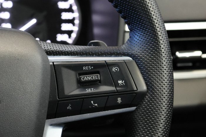 2023 Mitsubishi Outlander LS