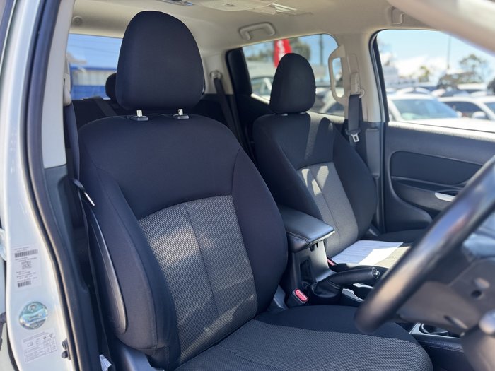 2022 Mitsubishi Triton GLS