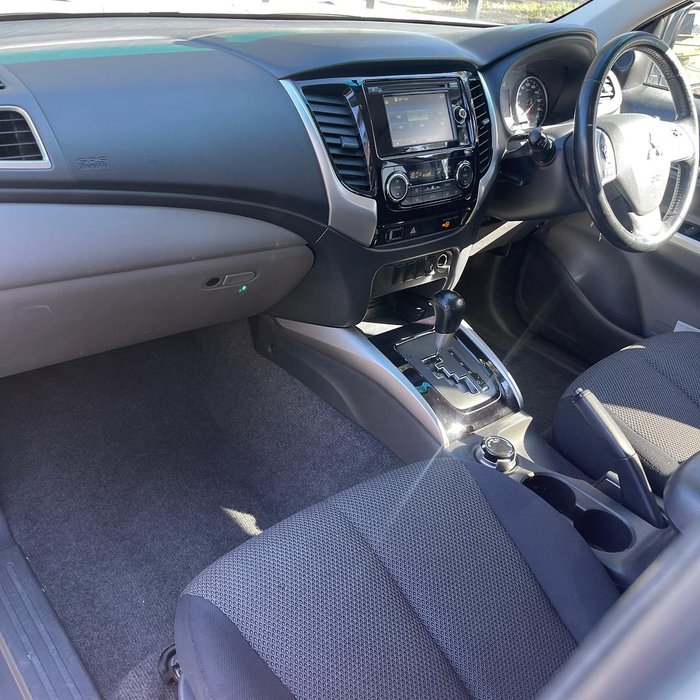 2016 Mitsubishi Triton GLS