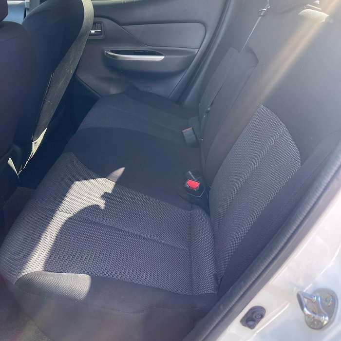 2016 Mitsubishi Triton GLS