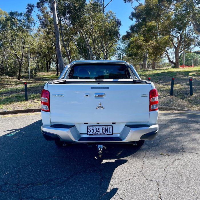 2016 Mitsubishi Triton GLS