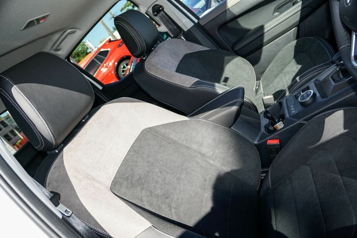 2025 Volkswagen Amarok TDI600 Style