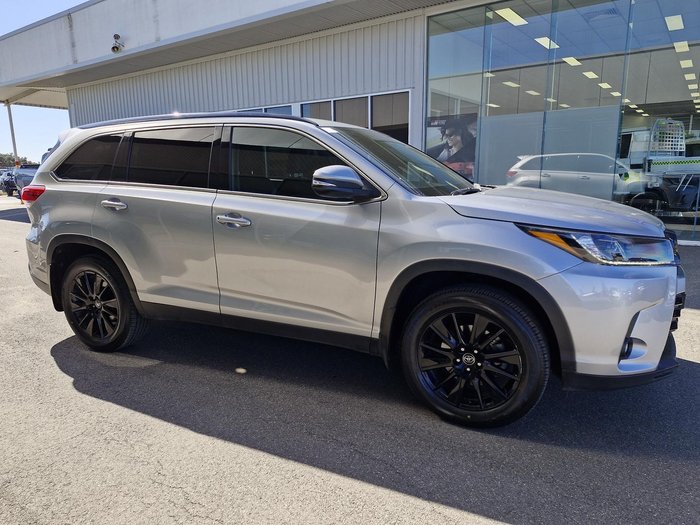 2019 Toyota Kluger Black Edition