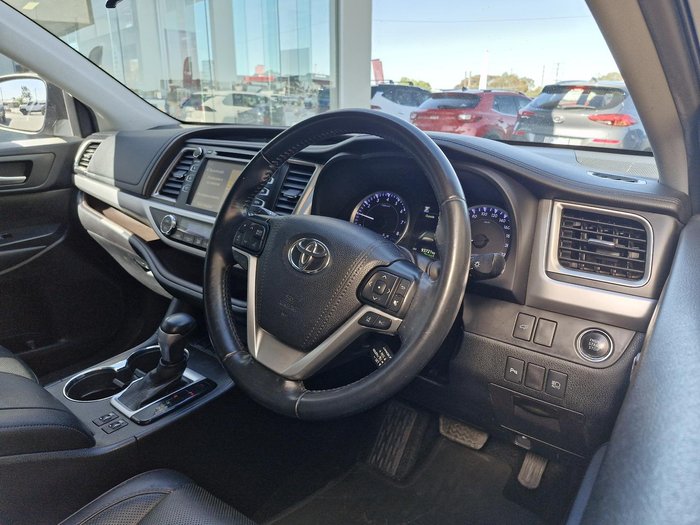 2019 Toyota Kluger Black Edition