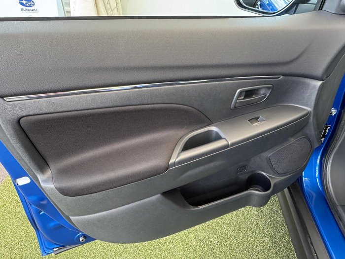 2024 Mitsubishi ASX ES