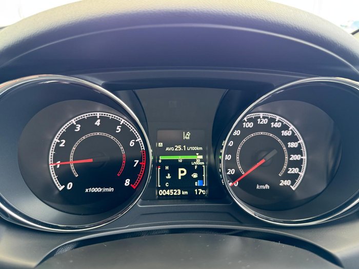 2024 Mitsubishi ASX ES