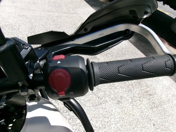 2024 ROYAL ENFIELD (SEE ALSO ENFIEL HIMALAYAN 450 White