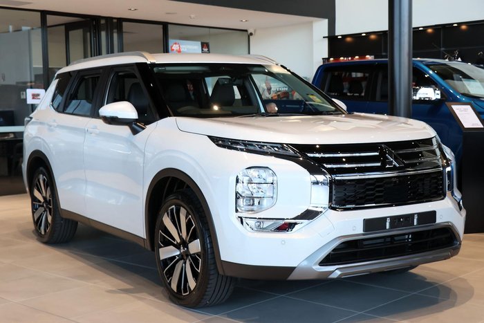 2025 Mitsubishi Outlander Aspire