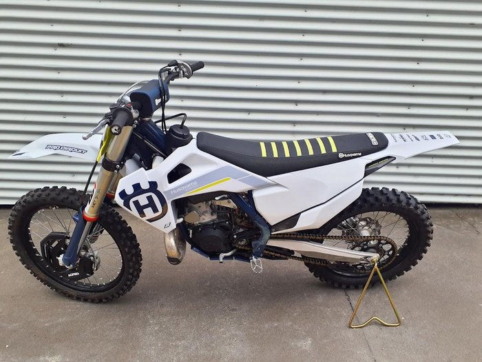 2022 Husqvarna TC 250 2T TC White