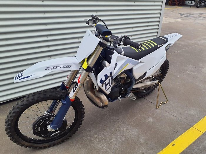 2022 Husqvarna TC 250 2T TC White