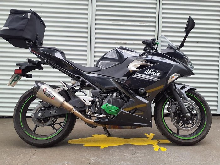 2021 Kawasaki Ninja 400 (EX400G) Ninja Grey