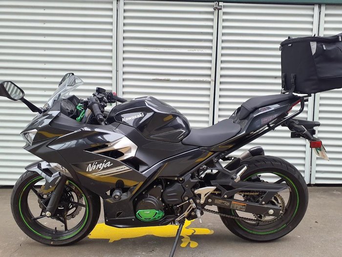 2021 Kawasaki Ninja 400 (EX400G) Ninja Grey
