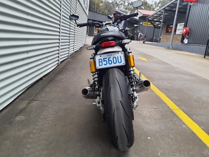 2025 Triumph Speed Twin 1200 RS Speed Twin Black