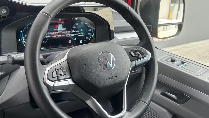 2025 Volkswagen Transporter TDI 125kW