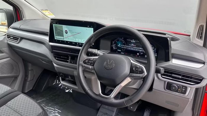 2025 Volkswagen Transporter TDI 125kW