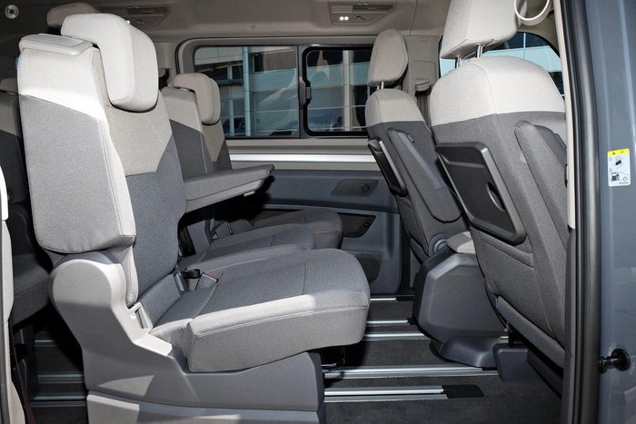 2025 Volkswagen Multivan TDI360 Life