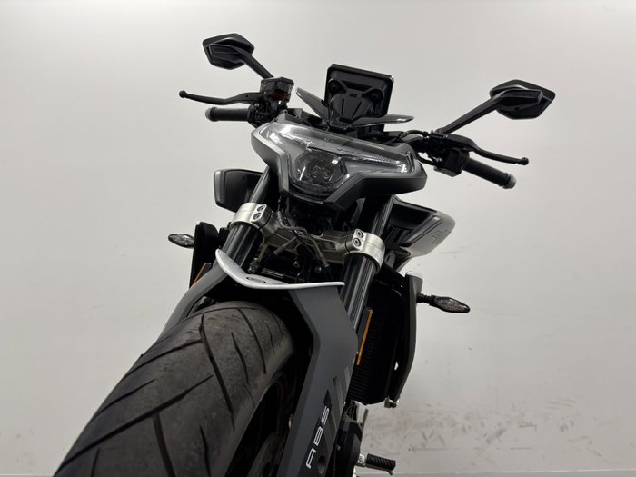 2024 CFMOTO NK ADVANCE White