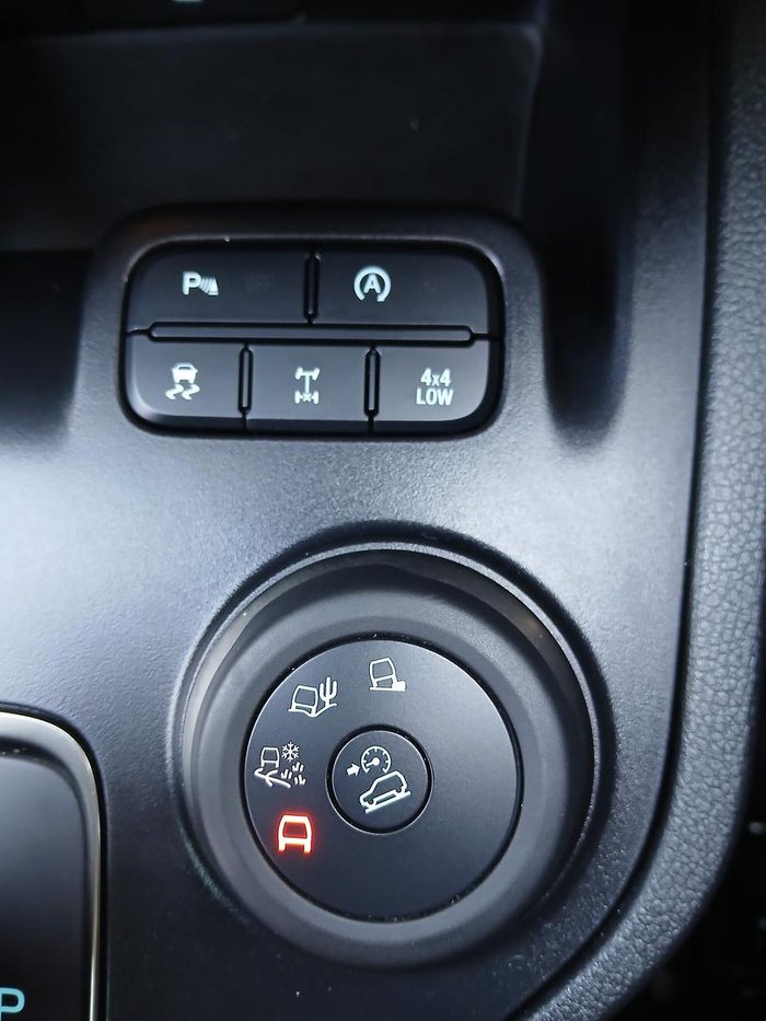 2022 Ford Everest Sport