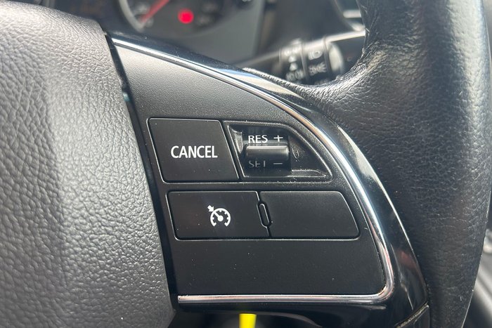 2016 Mitsubishi Outlander LS