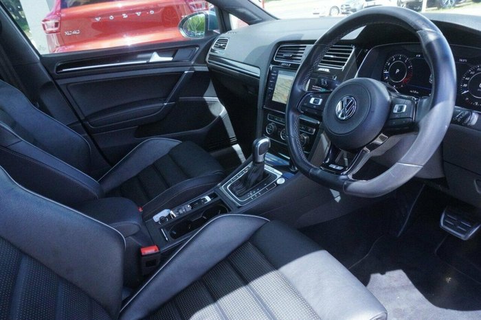 2019 Volkswagen Golf R