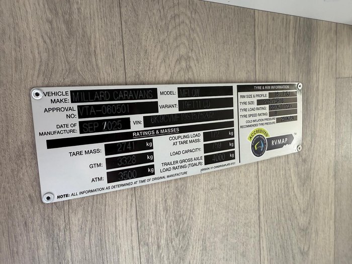 2025 Millard Mflow 19'11 Triple Bunk