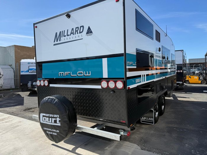 2025 Millard Mflow 19'11 Triple Bunk